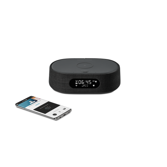 Harman Kardon Citation Oasis DAB - Black - Voice-controlled speaker with DAB/DAB+ radio and wireless phone charging - Detailshot 1 image number null